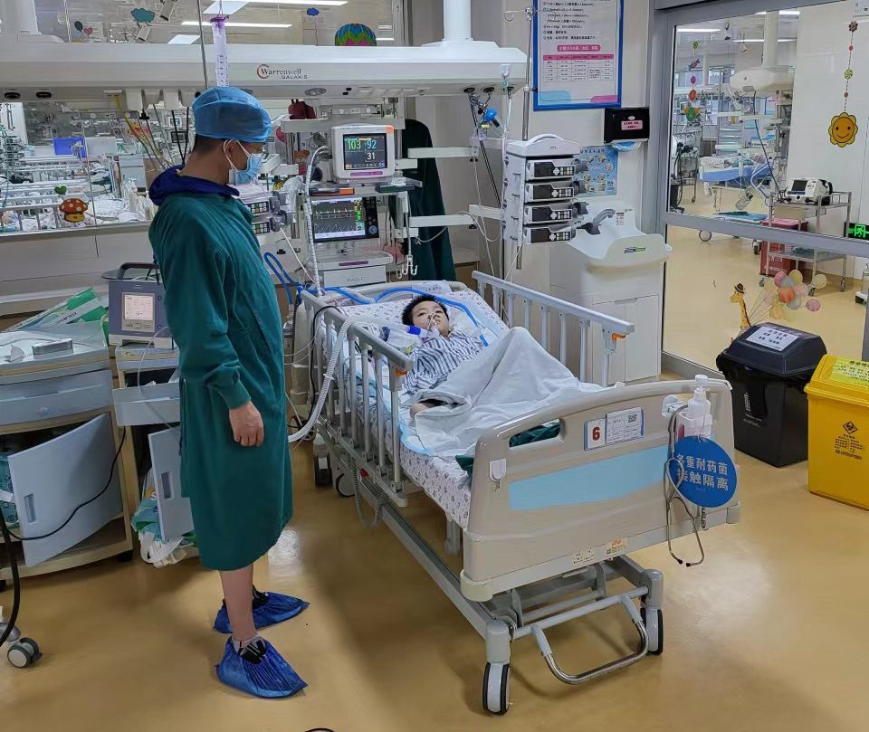 山南跨省救护车出租公司